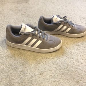 Boys Adidas Grey suede size 3 sneaker